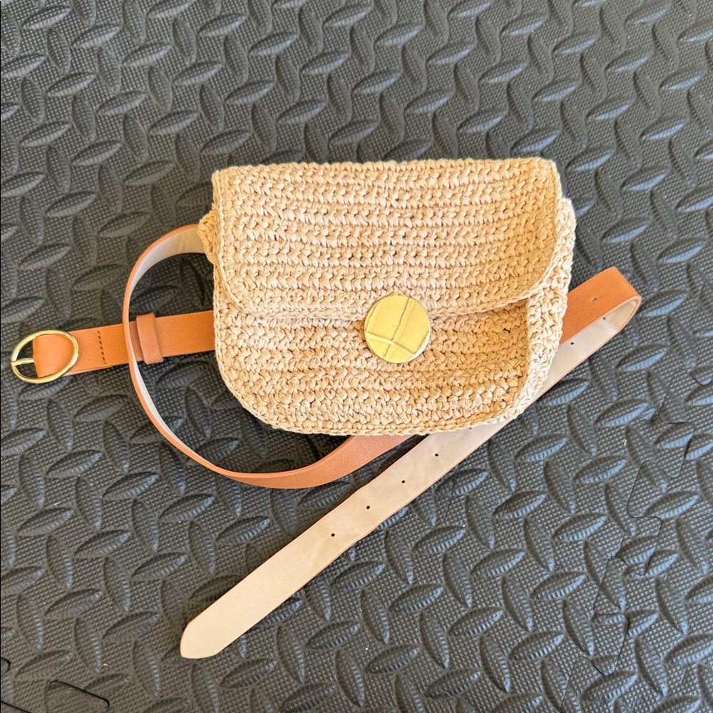 H&M Boho Woven Beige Mini Belt Bag